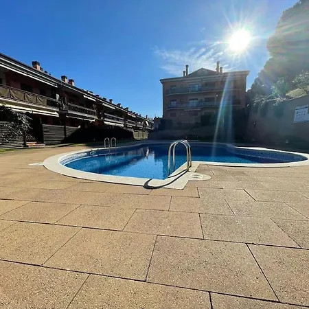 Lägenhet Apartamento En La Playa Fenals -